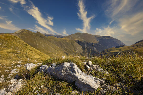 Italy, Marche, Sibillini mountain range, Pizzo Berro in Summer