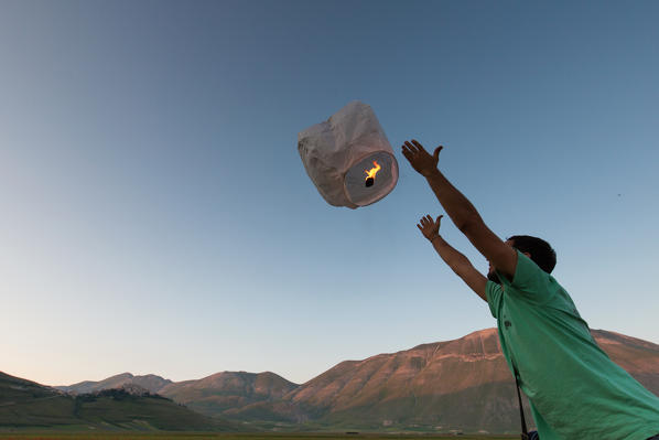 Europe,Italy,Umbria,Perugia district,Castelluccio of Norcia. Chinese Lamp