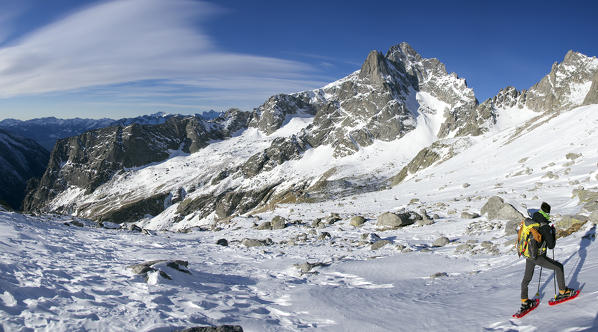 Inverno in alta valle Zocca (val Masino).