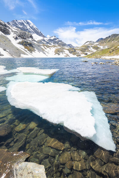Iceberg on Gran Lac, Vallon de Chalamy, Mont Avic Natural Park, Valle d Aosta, Italian alps, Italy