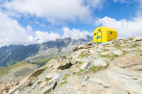 Bivouac Città di Mariano, Vallone delle Cime Bianche, Val d Ayas, Italian alps, Aosta valley, Italy