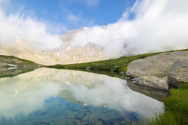 Pratorotondo lake, Valle dell Orco, Gran Paradiso National Park, Italian alps, Province of Turin, Piedmont, Italy