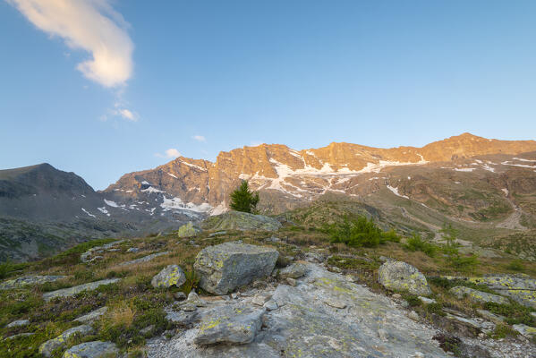 First light on Levanne, Valle dell Orco, Gran Paradiso National Park, Province of Turin, Piedmont, Italian alps, Italy