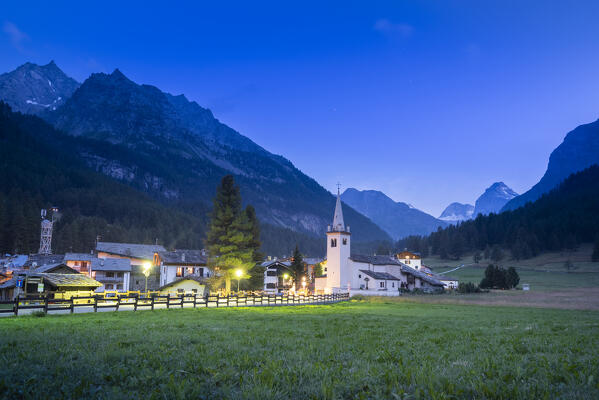 Rhemes Notre Dame, Val di Rhemes, Gran Paradiso National Park, Vallee d Aoste, Italian alps, Italy