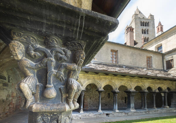 Cloister of Sant Orso, Aosta, Vallee d Aoste, Italian alps, Italy