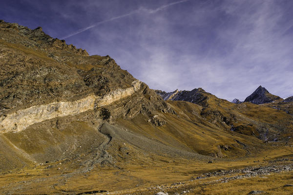Leviona valley, toward the Col Lauson (Valsavarenche, Gran Paradiso National Park, Aosta valley, Italy)