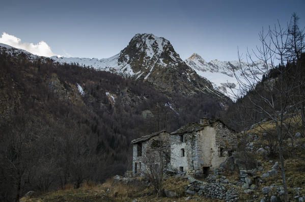 An ancient village abandoned under the peaks (Soana valley, Gran Paradiso National Park, Piedmont)