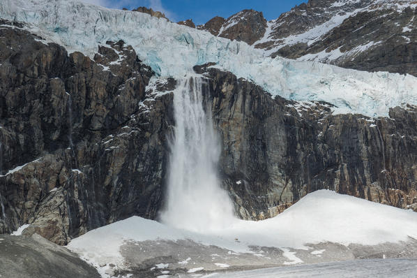 Icefall at Fellaria glacier, Sondrio province, Lombardy, Italy, Alps, Europe