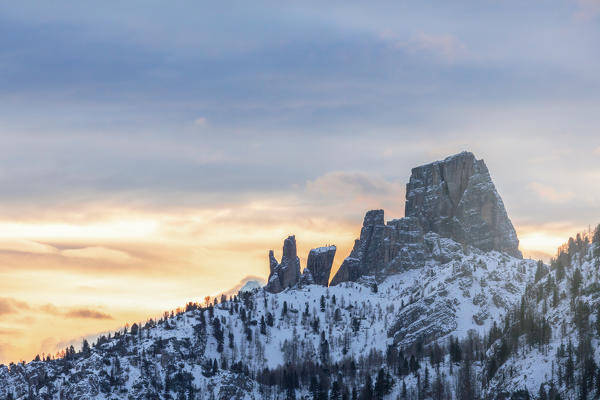Cinque Torri at sunrise in winter, Dolomites, Cortina d Ampezzo, Belluno, Veneto, Italy