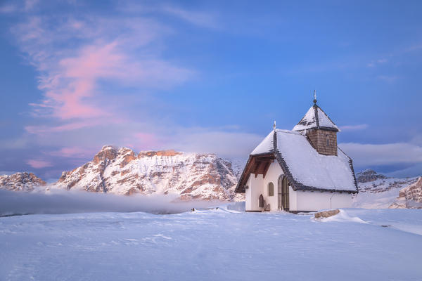 Alpine chapel close to Pralongià hut in wintertime, Corvara in Badia, Badia valley, South Tyrol, Italy, Europe