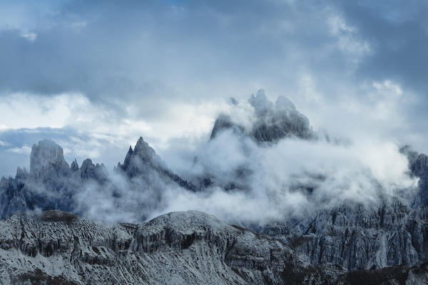 the Cadini di Misurina group, evening of sun and clouds, Dolomites, Auronzo di Cadore, Belluno, Veneto, Italy