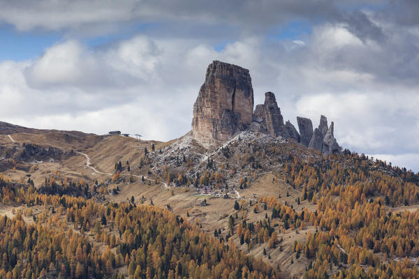 Europe, Italy, Veneto, Belluno.  Autumn landscape of the Cinque Torri, Cortina d Ampezzo, Dolomites
