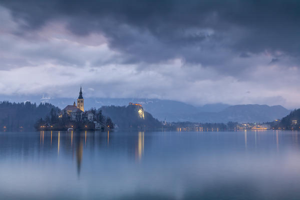 Europe, Slovenia, Upper Carniola. The lake of Bled in a winter morning