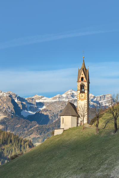 Europe, Italy, South Tyrol, St. Barbara chapel, Tolpei, La Valle, Val Badia, Dolomites