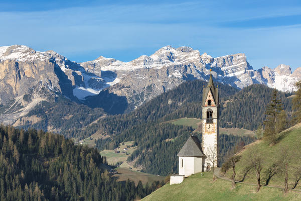Europe, Italy, South Tyrol, St. Barbara chapel, Tolpei, La Valle, Val Badia, Dolomites