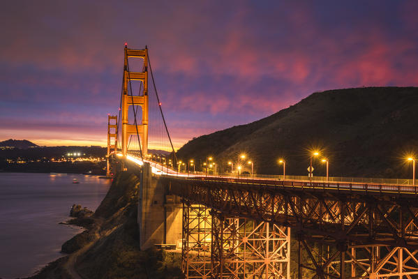 Golden Gate Bridge at evening, Marin County, San Francisco, California, USA