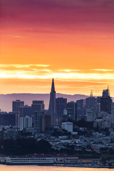 Sunrise on San Francisco. Marin County, San Francisco, Northern California, USA