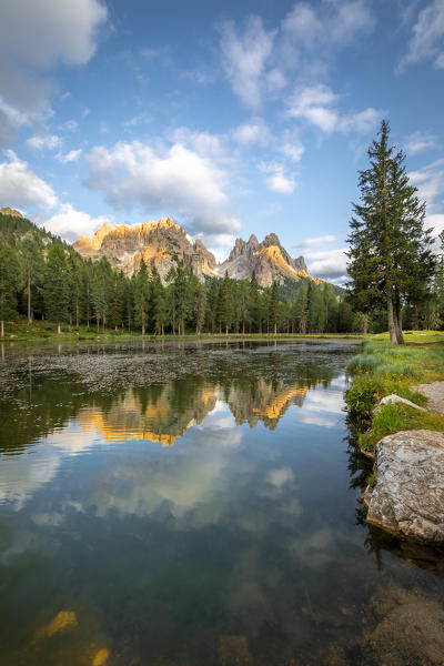 Cadini di Misurina mnountain group reflecting on Antorno Lake, Belluno Province, Dolomites, Veneto, Italy