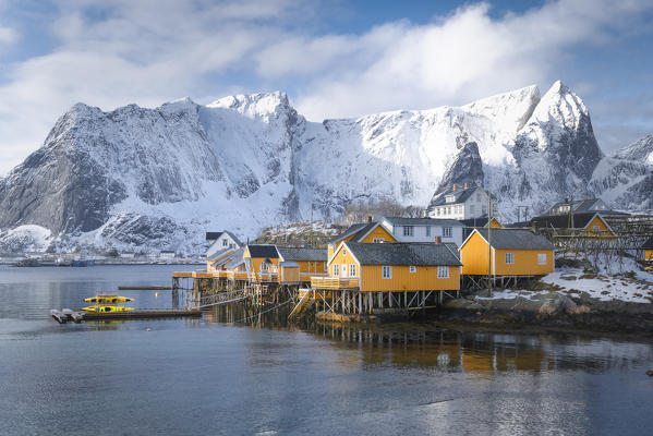 Sakrisoy village in the middle of Reine Bay, Lofoten Islands, Nordland, Norway.