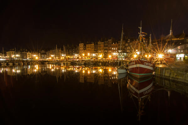 Honfleur,Normandy,France
The port of Honfleur photographed at night
