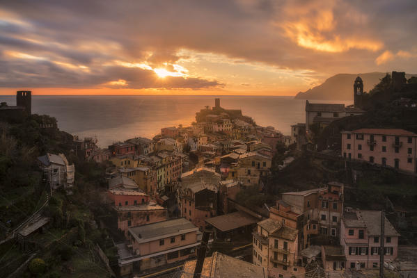 Vernazza, Cinque Terre, province of La Spezia, Liguria, Italy, Europe