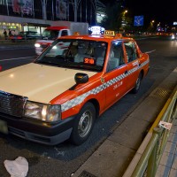 Tipico taxi della metropoli giapponese